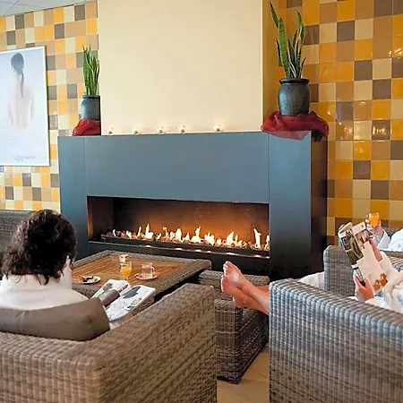In Arcen With Private Sauna Access Hotel Lomm